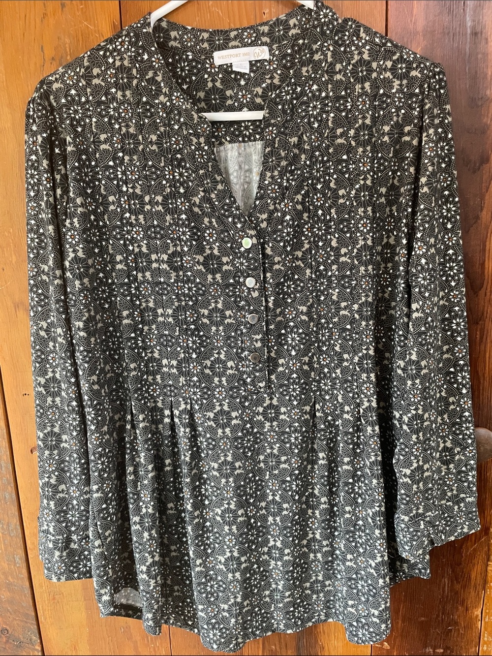 Westport Black Floral Long-Sleeve Tunic Dress
